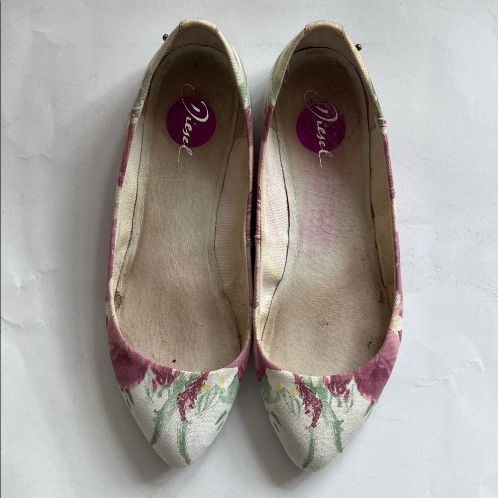 Diesel Floral plum and white Flats with box - Picture 1 of 12